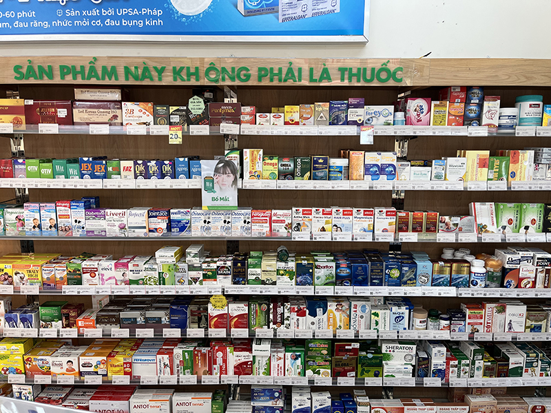 319 Lý Thường Kiệt, Quận 11, TP. Hồ Chí Minh (Chung cư Thuận Việt)